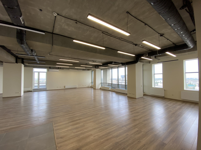 How Hardwood Flooring Enhances Various Commercial Settings 3