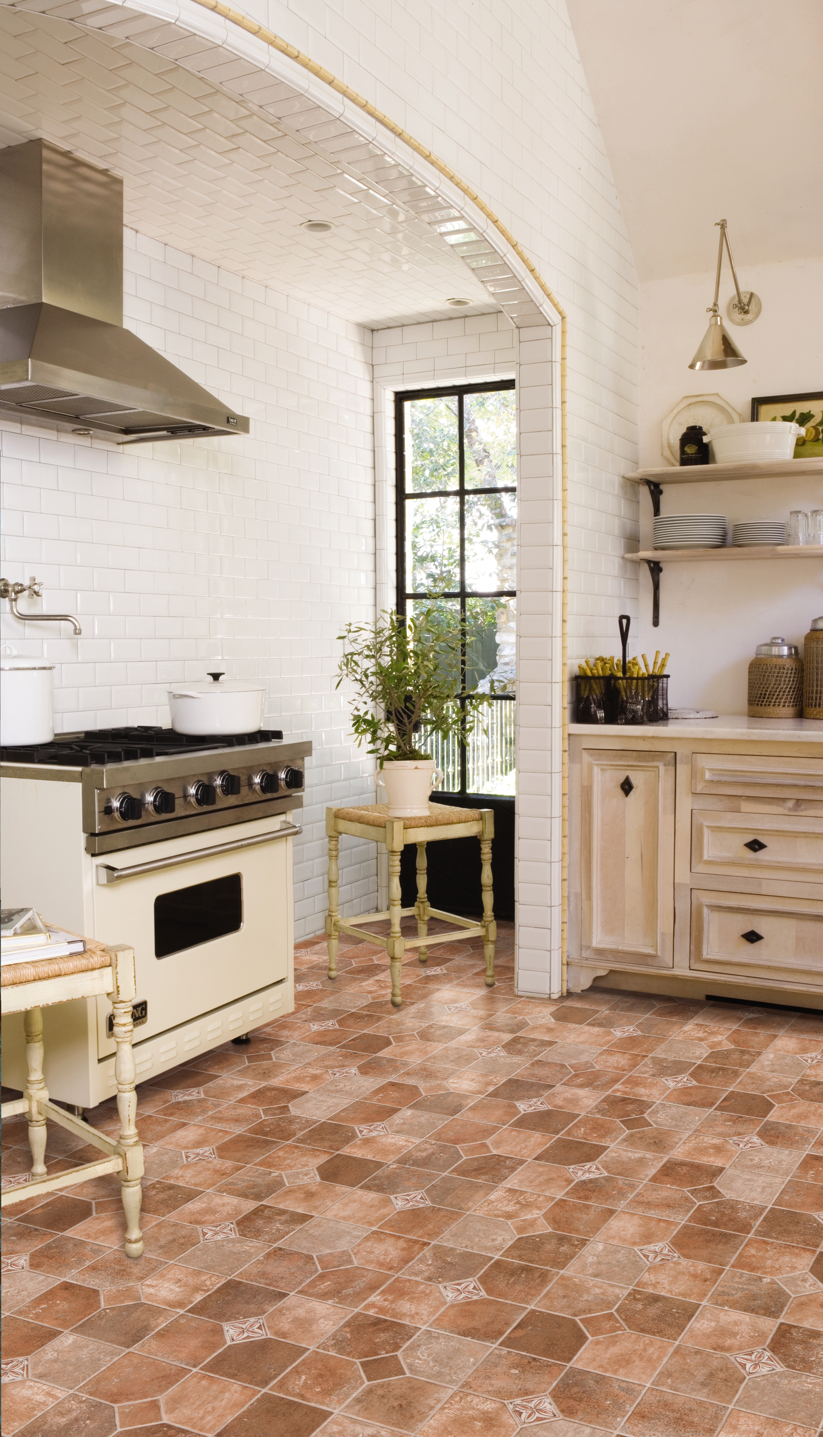 Kitchen Flooring Showdown: Linoleum vs. Luxury Vinyl Tile Flooring – Which One Wins? 5